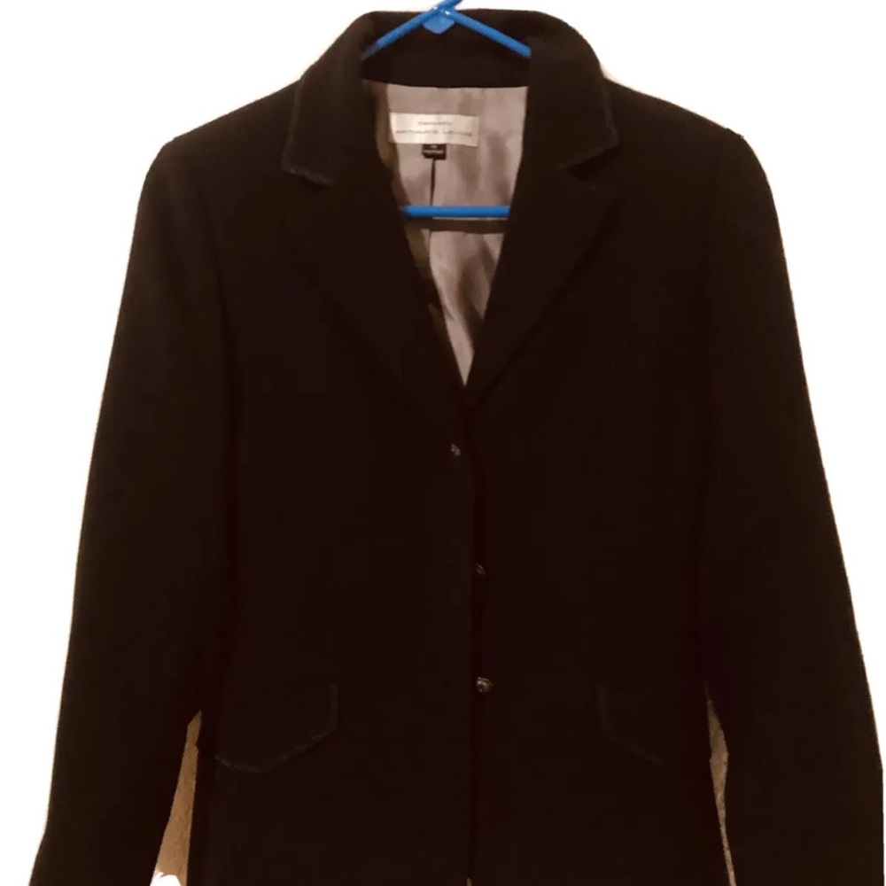 Pre-owner Tahari suit jacket Black Size 10